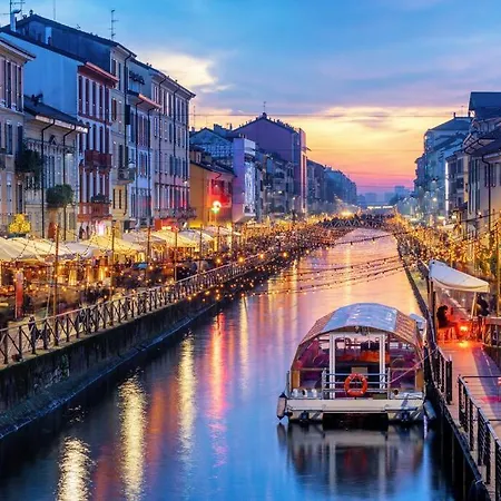 Design & Comfort - Loft In Milan's Historic Center Milan